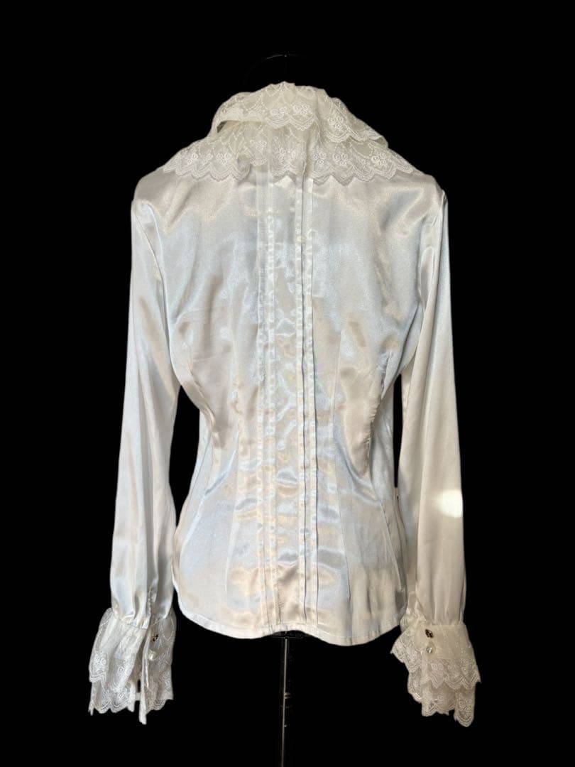 BABY, THE STARS SHINE BRIGHT キャロラインブラウス白