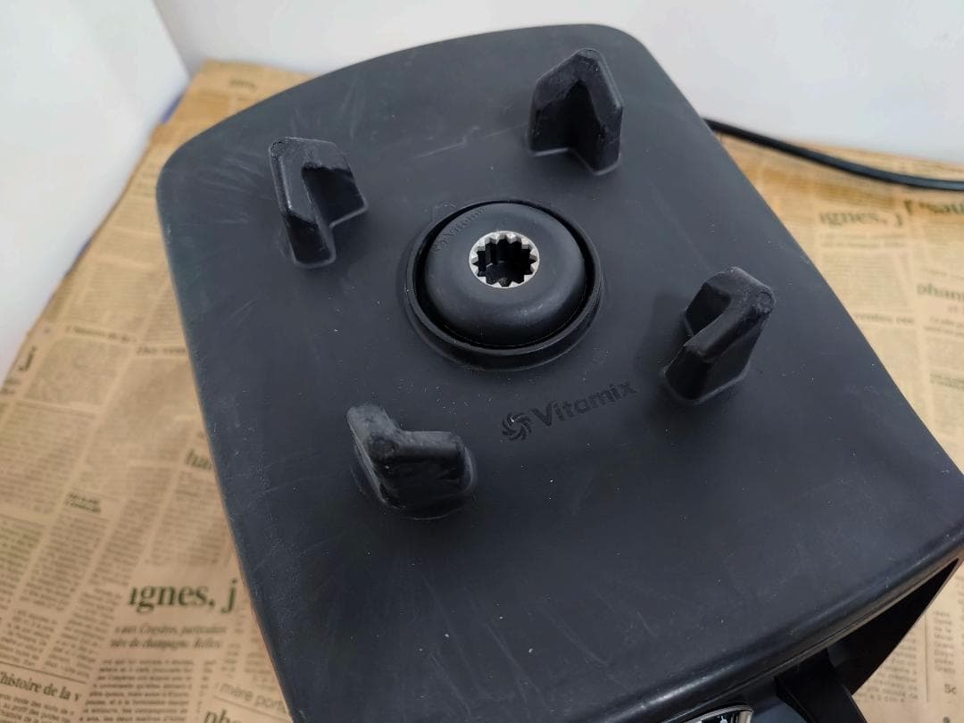 全自動モード】Vitamix A2500i レッド 整備済 おまけ付 - メルカリ