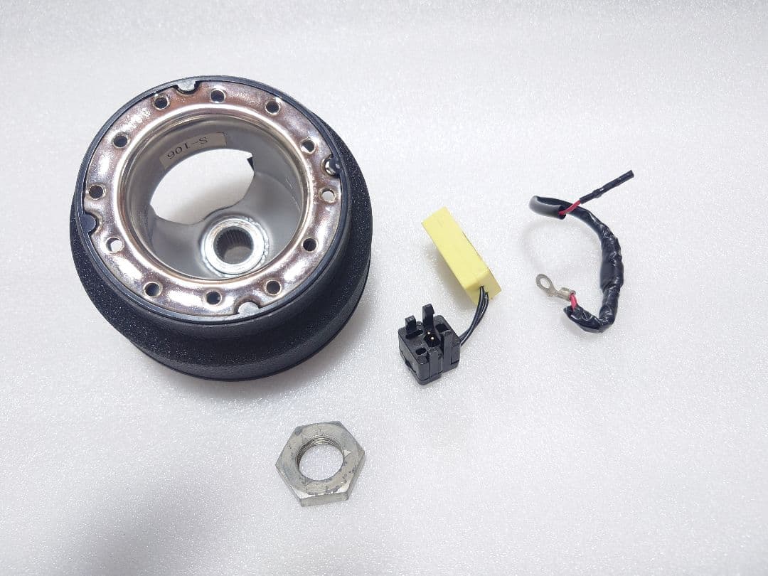 ローバーミニ97年以降ステアリングハンドルボス、エアバック