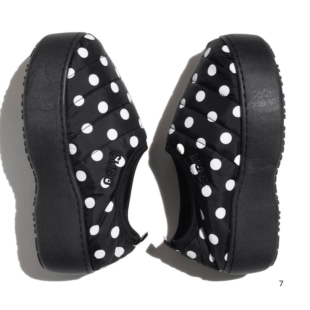 【大人気】SUBU ドット柄 厚底サンダル 24〜25.5cm サイズ1