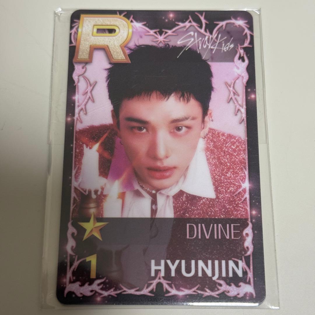 ラスト1点】ヒョンジン SSJYP リアルカード スキズ - メルカリ