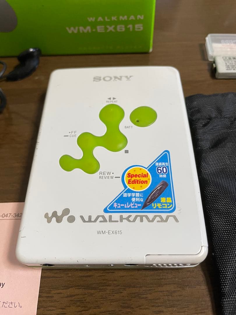 SONY WM-EX615 カセットプレーヤー Sony WM EX615 walkman cassette player For Part or Not Working rare