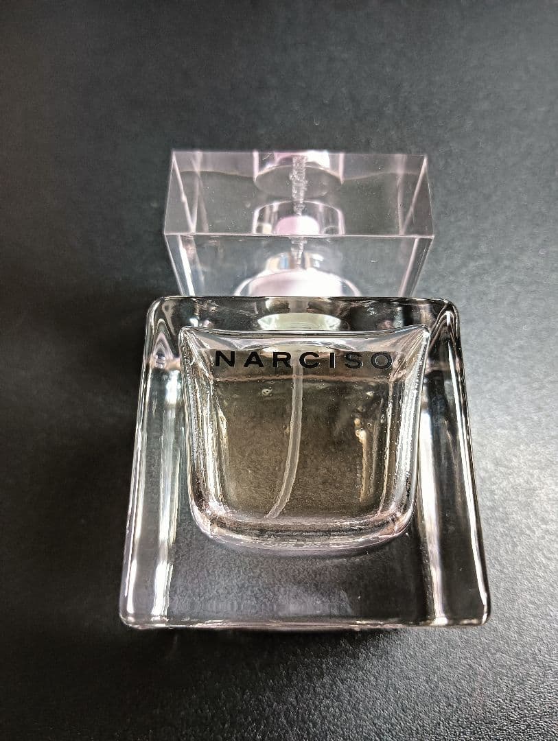 新 NARCISO ロドリゲスラディアンテオード パルファム 30ml 9割