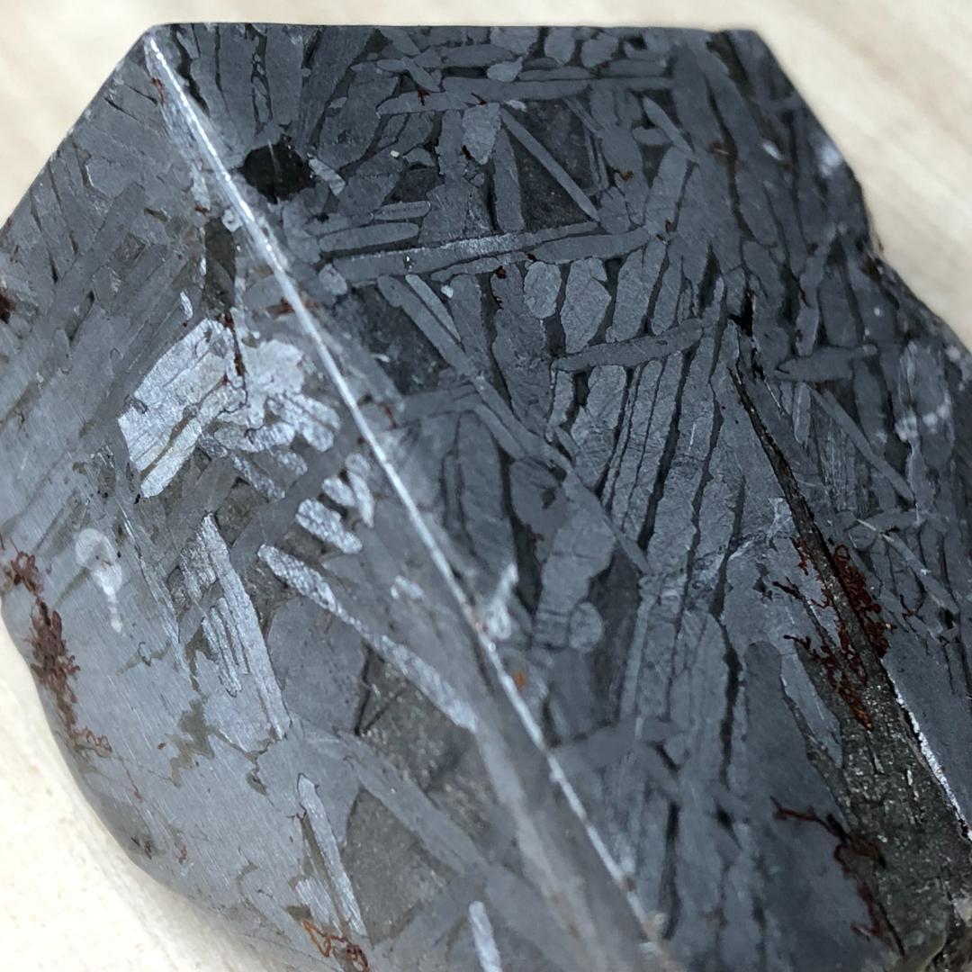 草*真様 隕石 鉄隕石 アルタイ隕石 外皮付き ナチュラル 重さ約120g