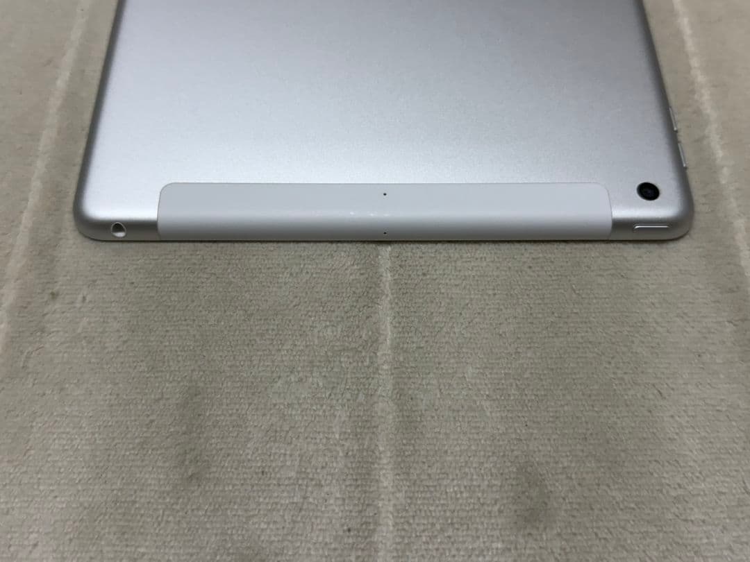 iPad 9世代 10.2inch 64GB Wi-Fi+Cellular