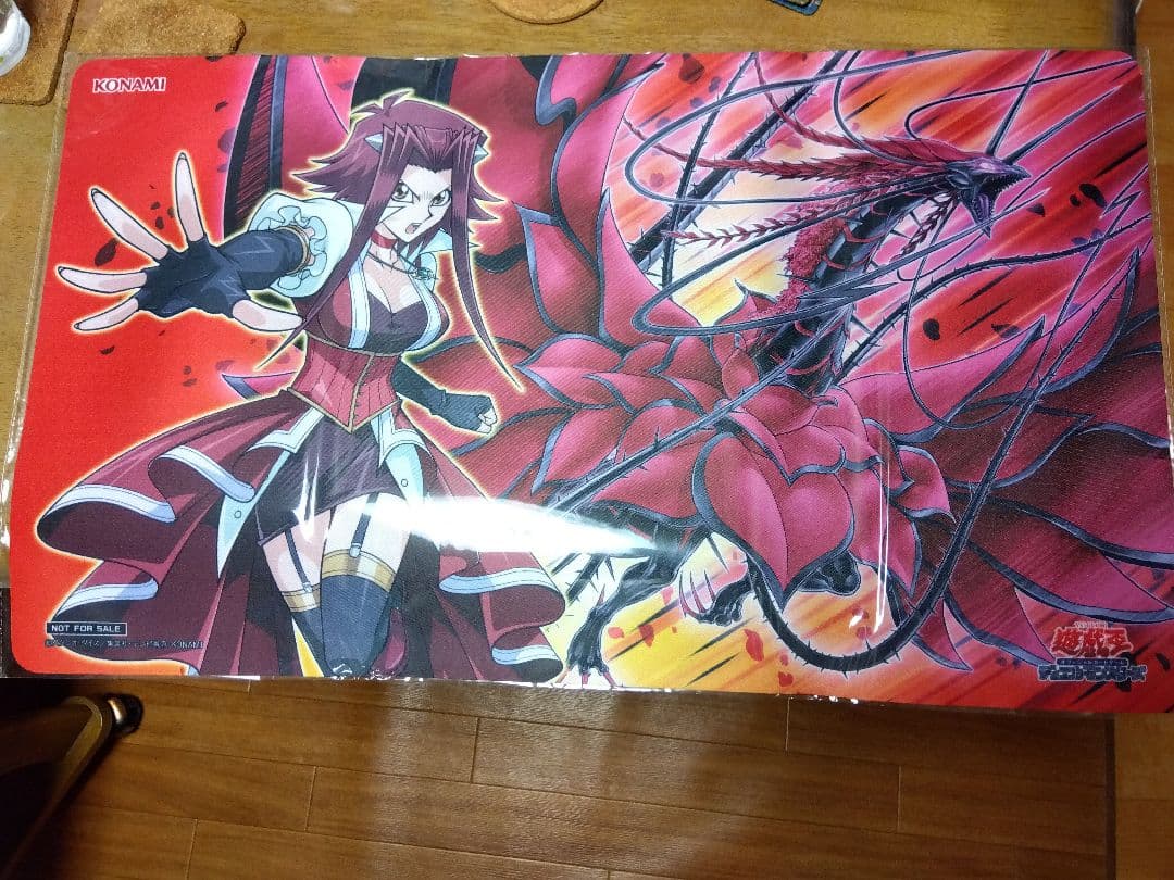 TSUTAYAトーナメントプレイマット 十六夜アキ ブラックローズドラゴン