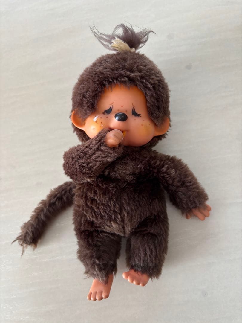 ふた子のモンチッチ 2つセット ベンチ付き - メルカリ