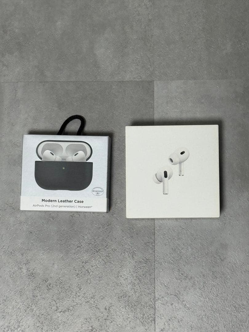 ヒ*ロ様 AirPods Pro (第2世代) NOMAD レザーケースセット Modern Leather Case - AirPods Pro (2nd Gen) | Black | Nomad