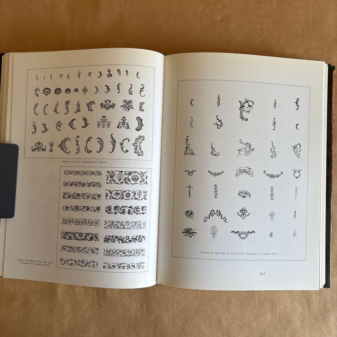 《洋書》DIX SIECLES DE RELIURE／YVES DEVAUX著