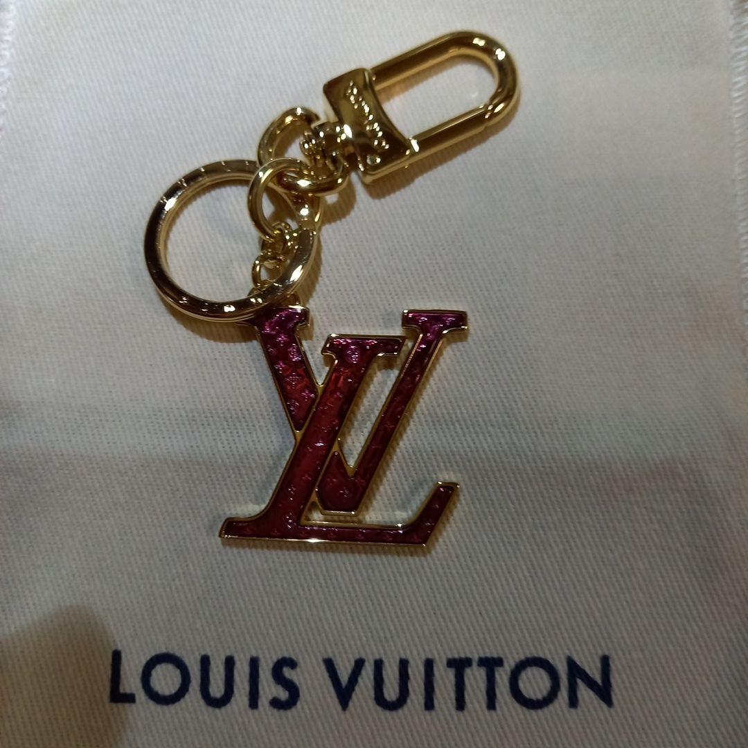 ルイヴィトン、ポルトクレLVナノグラム赤色ナノグラムが刻印されてるレッドゴールド 楽天市場】【美品】ルイヴィトン LOUIS VUITTON ポルト クレ LV