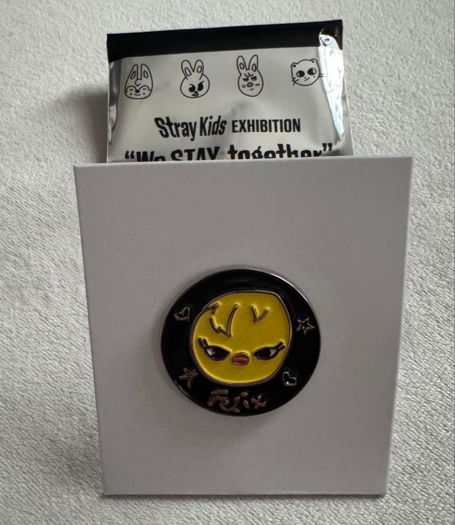 StrayKids スキズ 展示会 エキシビジョン ピンバッジ ポガリ - メルカリ