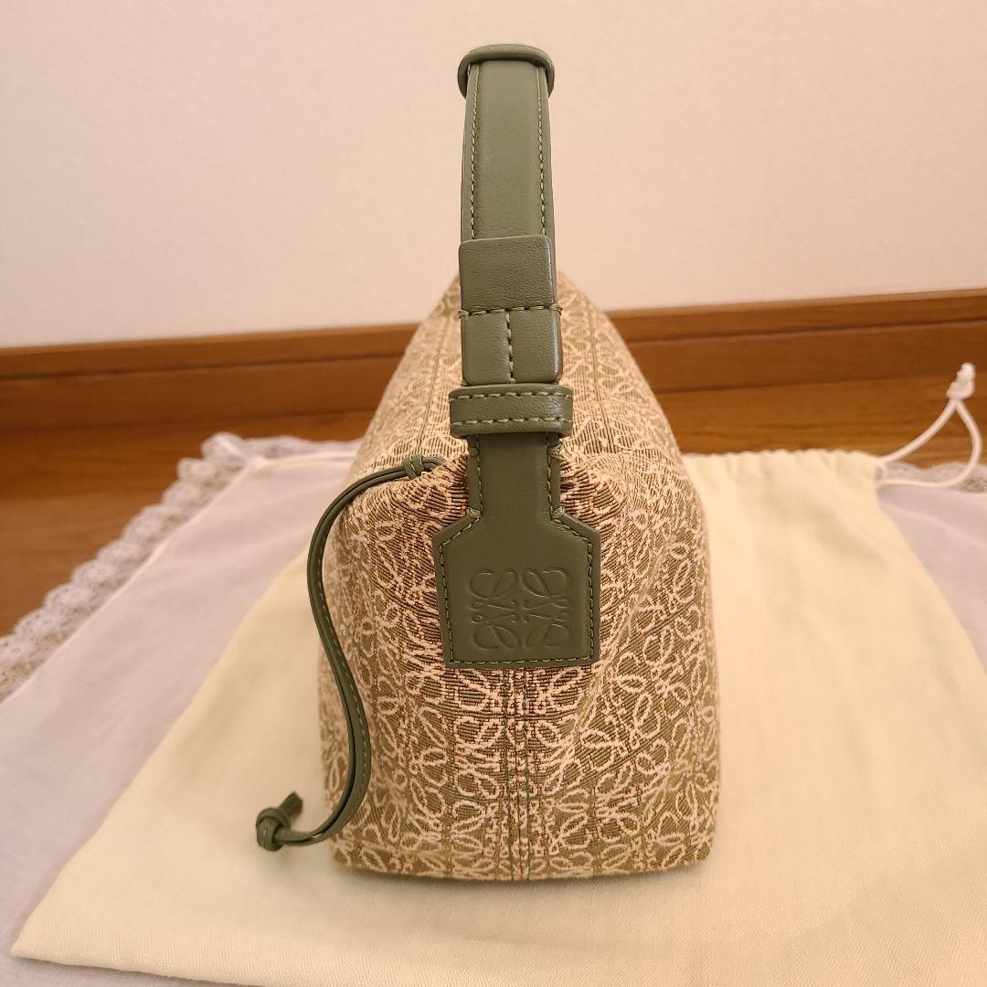 LOEWE キュービィ スモール アナグラムジャカード - メルカリ