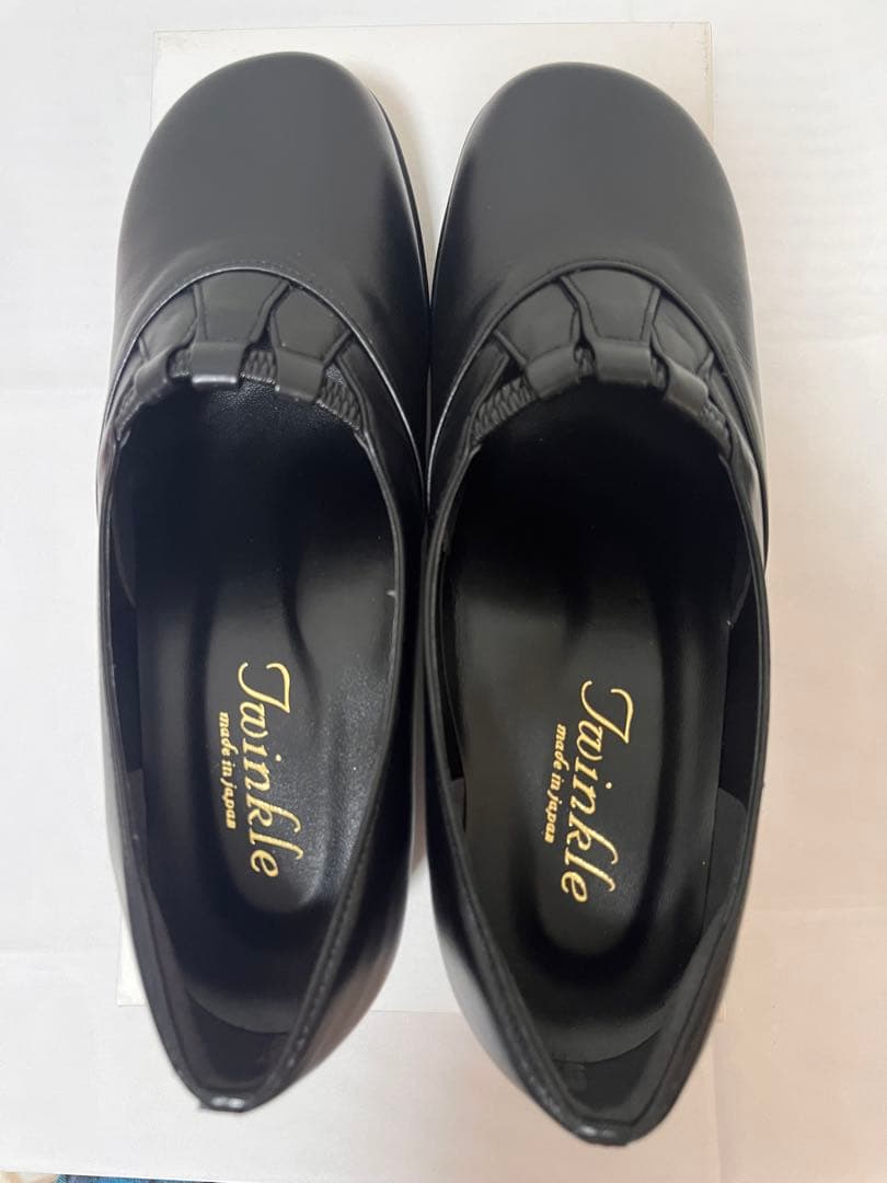 かずちゃん様【新品】エアクッションパンプス/ブラック/&LVレザー