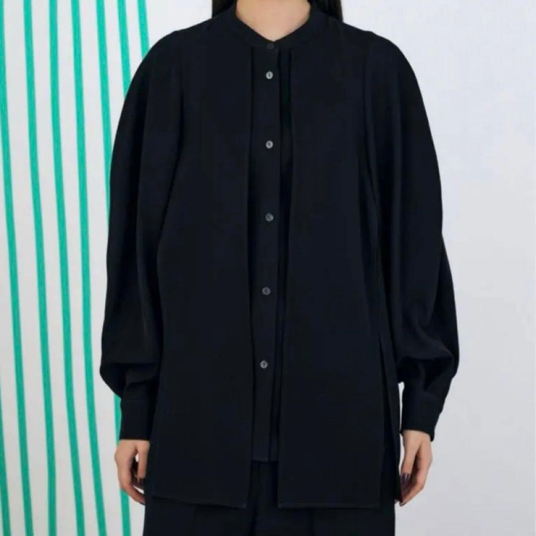 新品タグ付き✨ENFOLD 2023ランダムスリットブラウス ネイビー 36