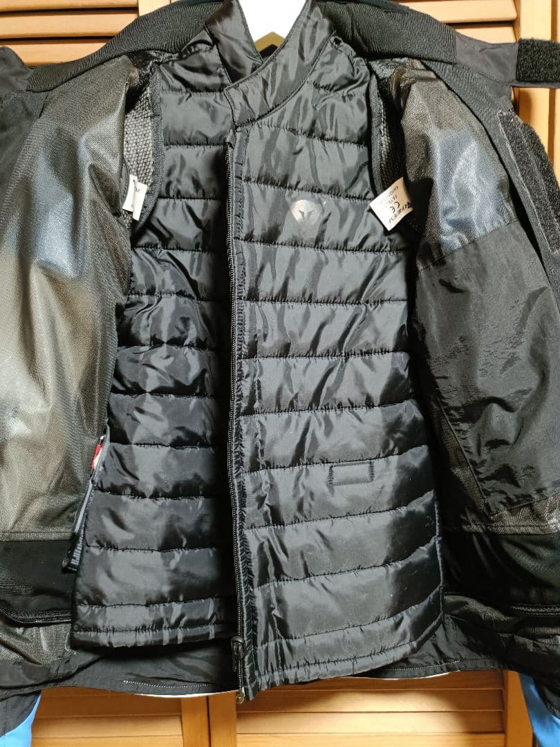 Dainese ジャケット 訳あり キルティングインナー付 オールシーズン