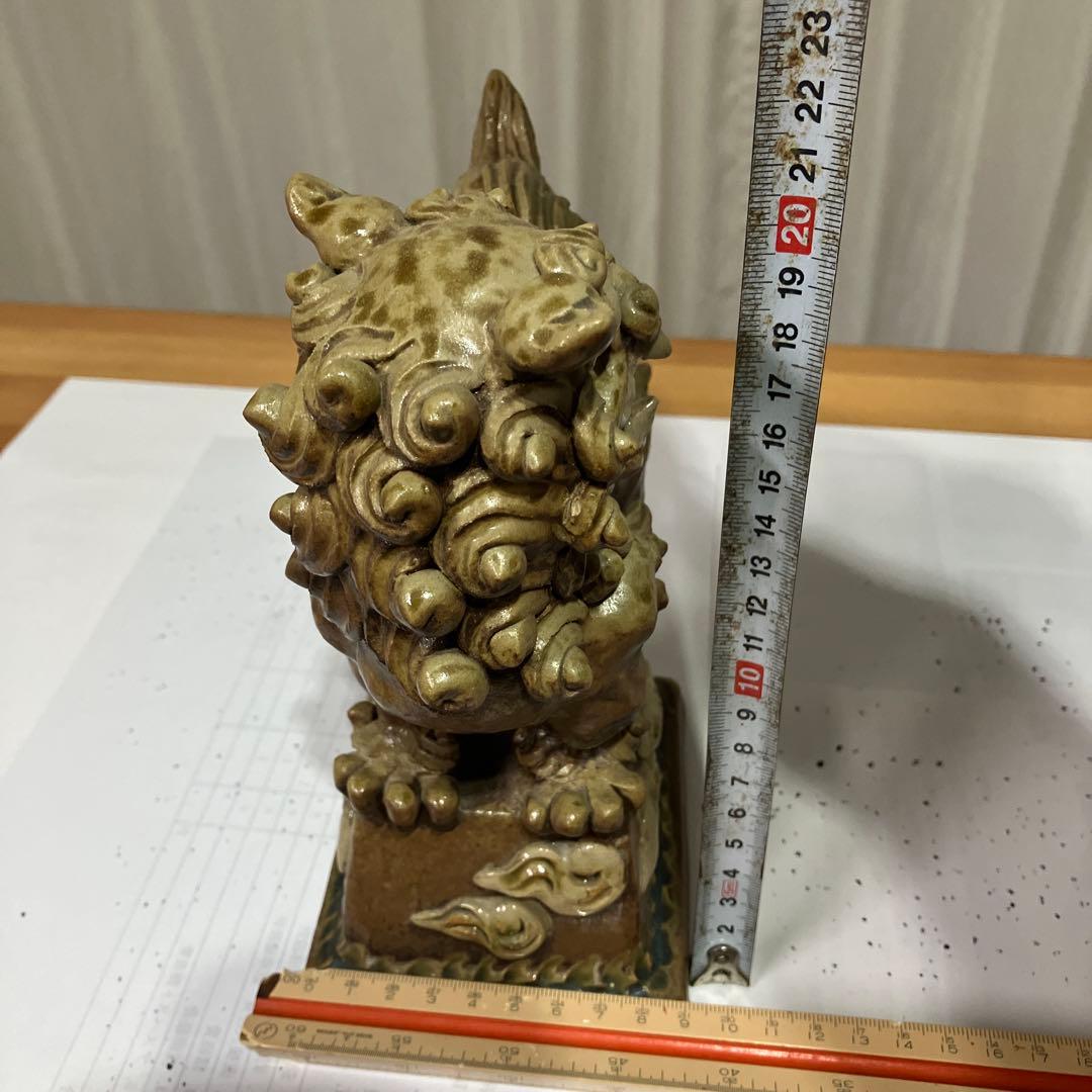 沖縄 琉球 壺屋焼 新里勇人作 台付シーサー ヤチムン やちむん - メルカリ