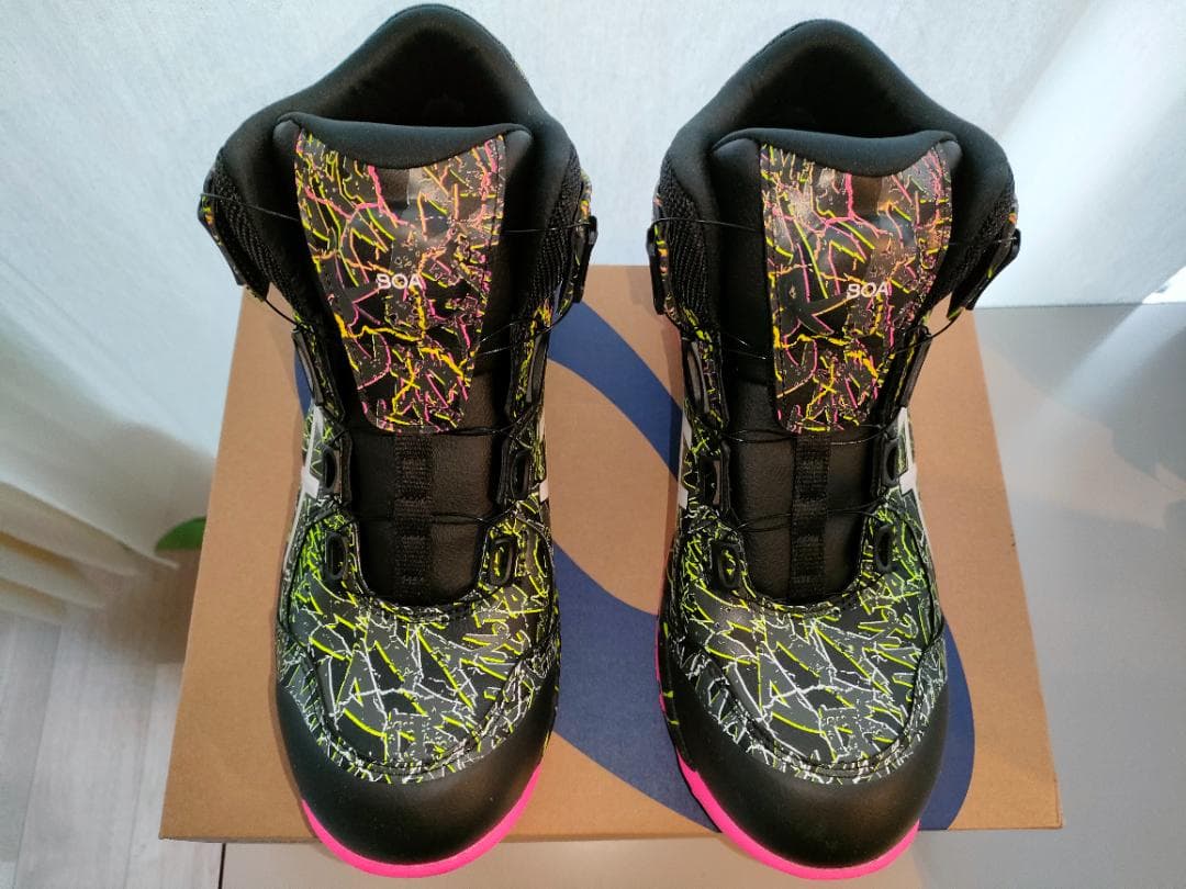 アシックス ウィンジョブ® CP304 BOA® MAGMA 25.5cm