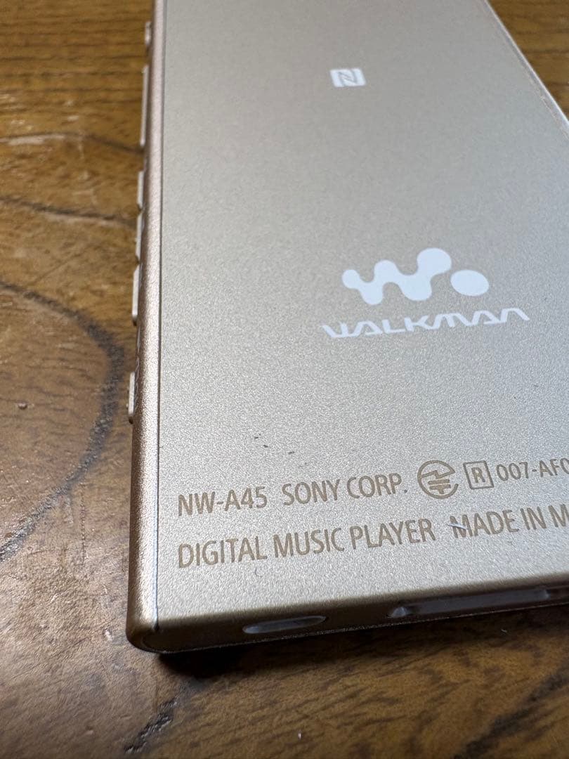 SONY WALKMAN NW-A45 ペールゴールド - メルカリ