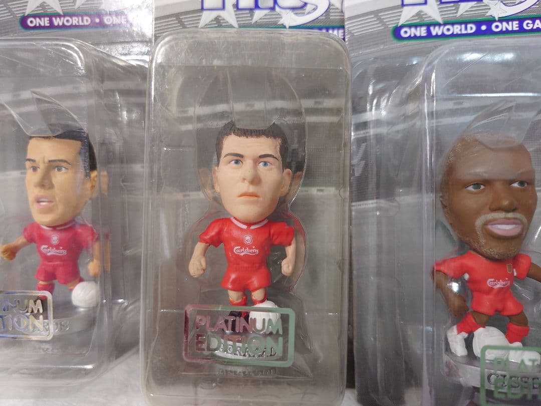 ジェラード他　リバプール3体セット【コリンシアン　プロスターズ　プラチナム】 ジェラード他 リバプール3体セット【コリンシアン プロスターズ