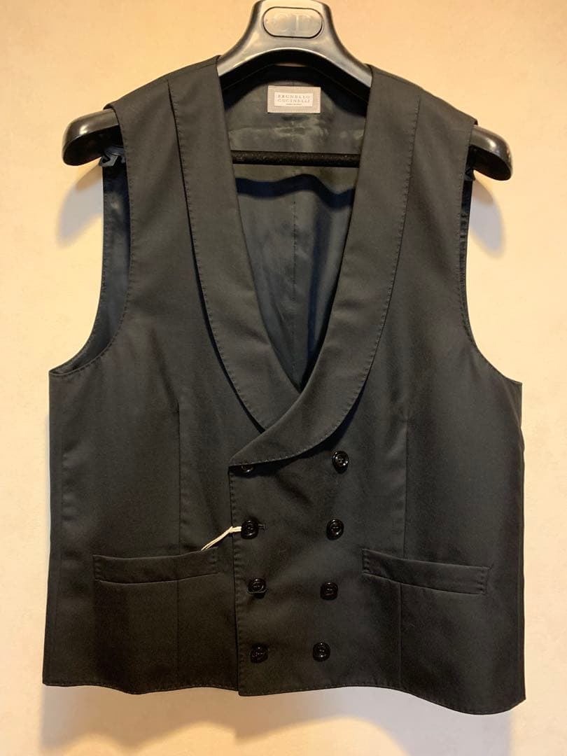 本物新品・圧倒的高級上質ブルネロクチネリ ダブルベストジレ黒