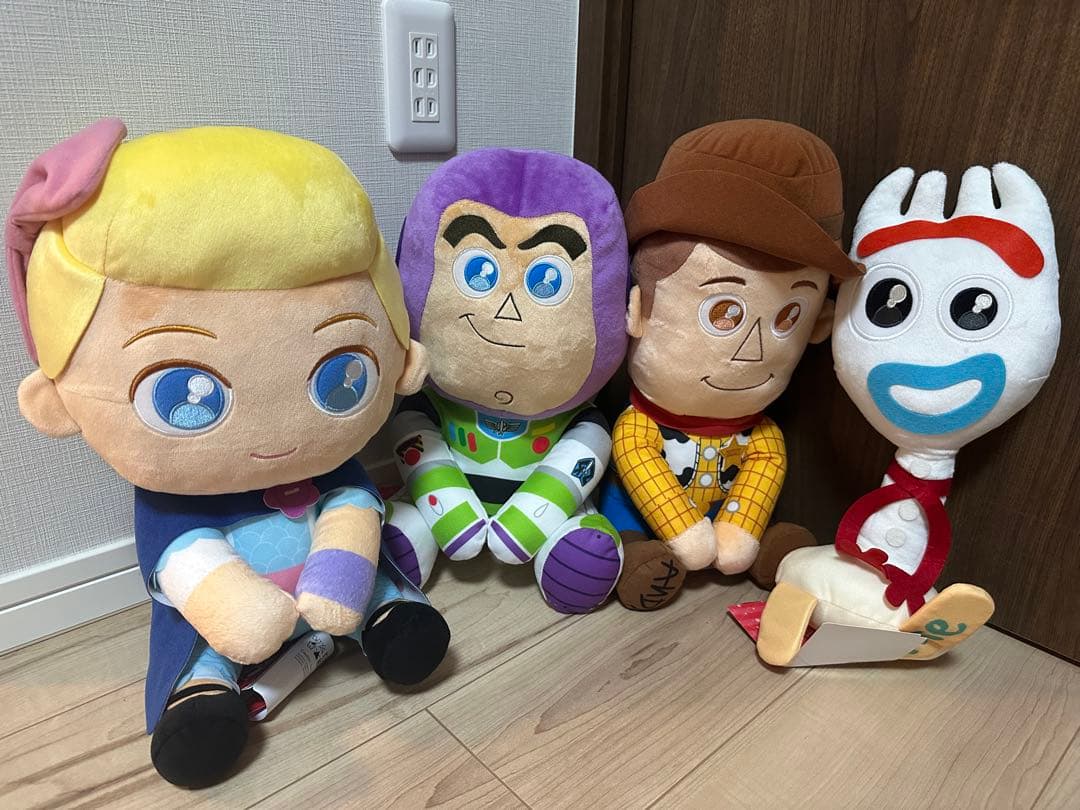 うるりぃみぃ トイ・ストーリー 4体セット - メルカリ