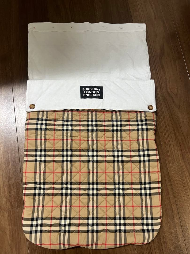 BURBERRY おくるみ・ブランケット BURBERRY（おくるみ/ブランケット）のフリマアイテム一覧