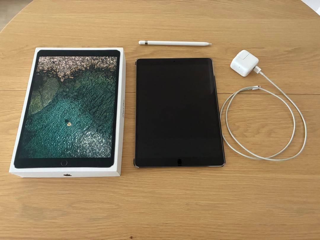 Apple iPad (Pro 10.5インチ) 512GB Wi-Fiモデル Amazon.com : Apple iPad Pro (10.5-inch, Wi-Fi, 512GB) - Rose Gold