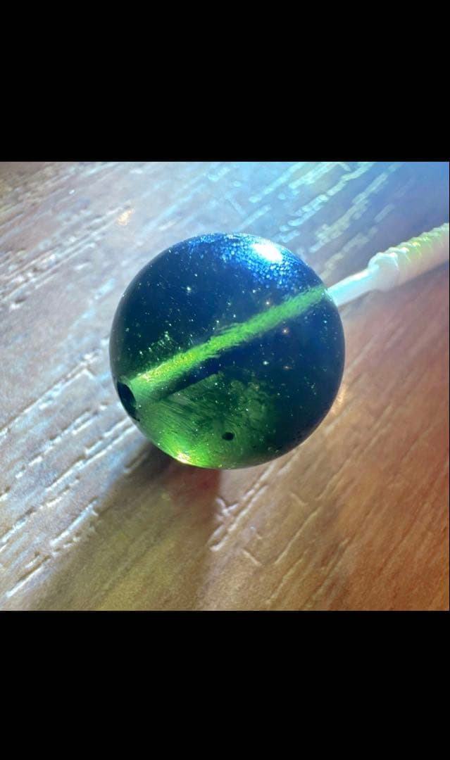 【写真より実物が強い】 高透明モルダバイト 13.7mm｜龍紋くっきり｜一点物