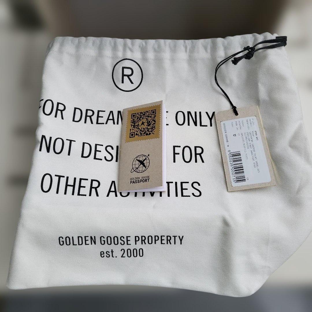 ゴールデングース ショルダーバッグ シルバー 斜めがけななめがけ 銀色