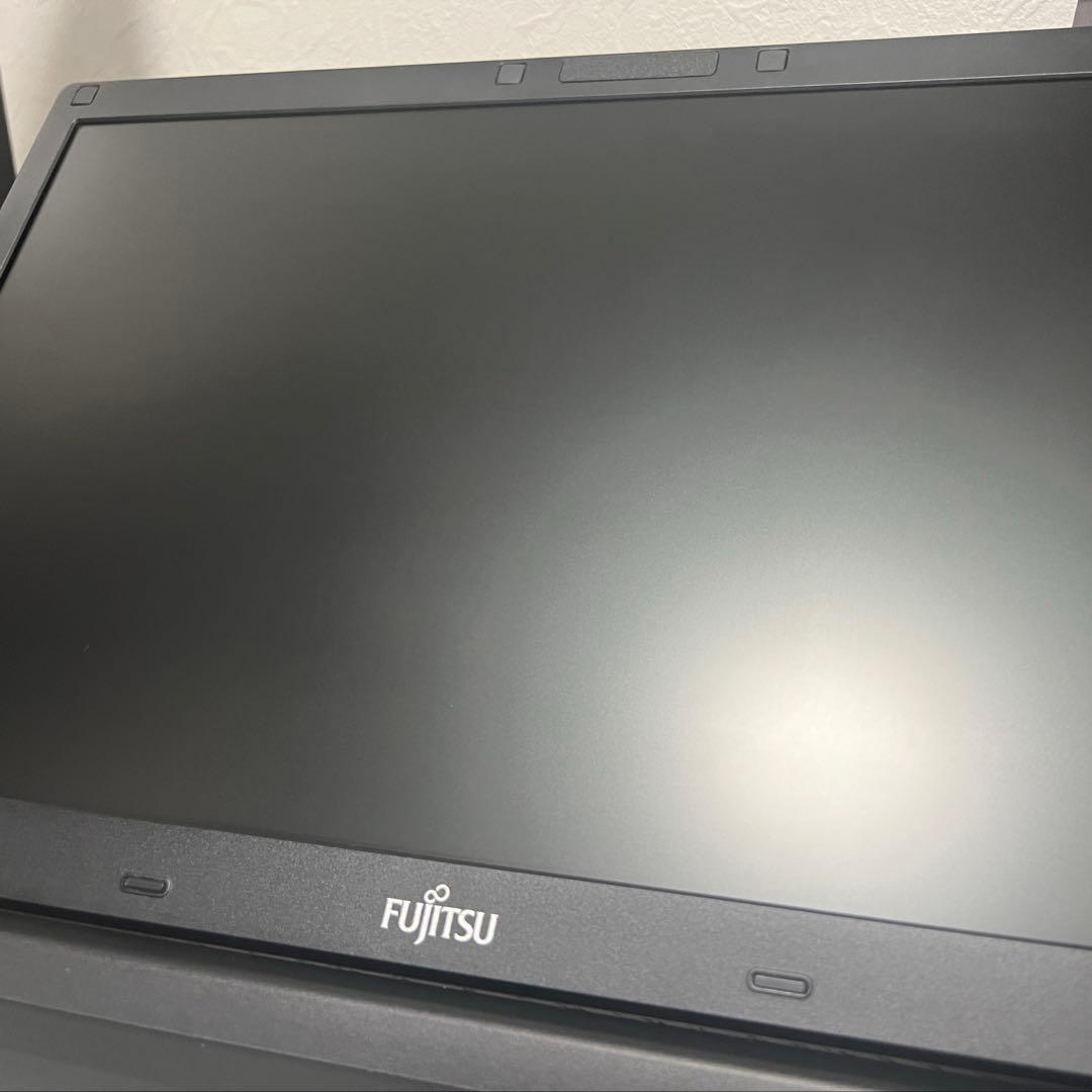 LIFEBOOK A576/PX ［FMVA1601XP］office2013