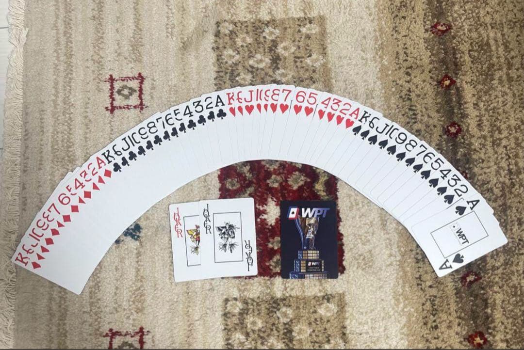 ポーカー大会専用WPT プラスチックトランプ 防水（赤・青1セット