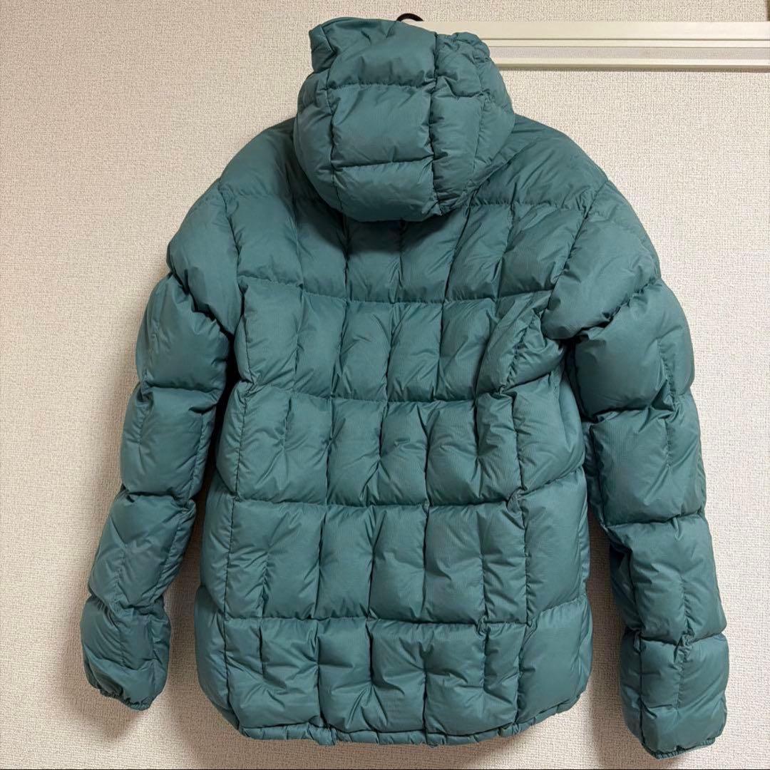 montbell ネージュダウンパーカー 水色 - メルカリ