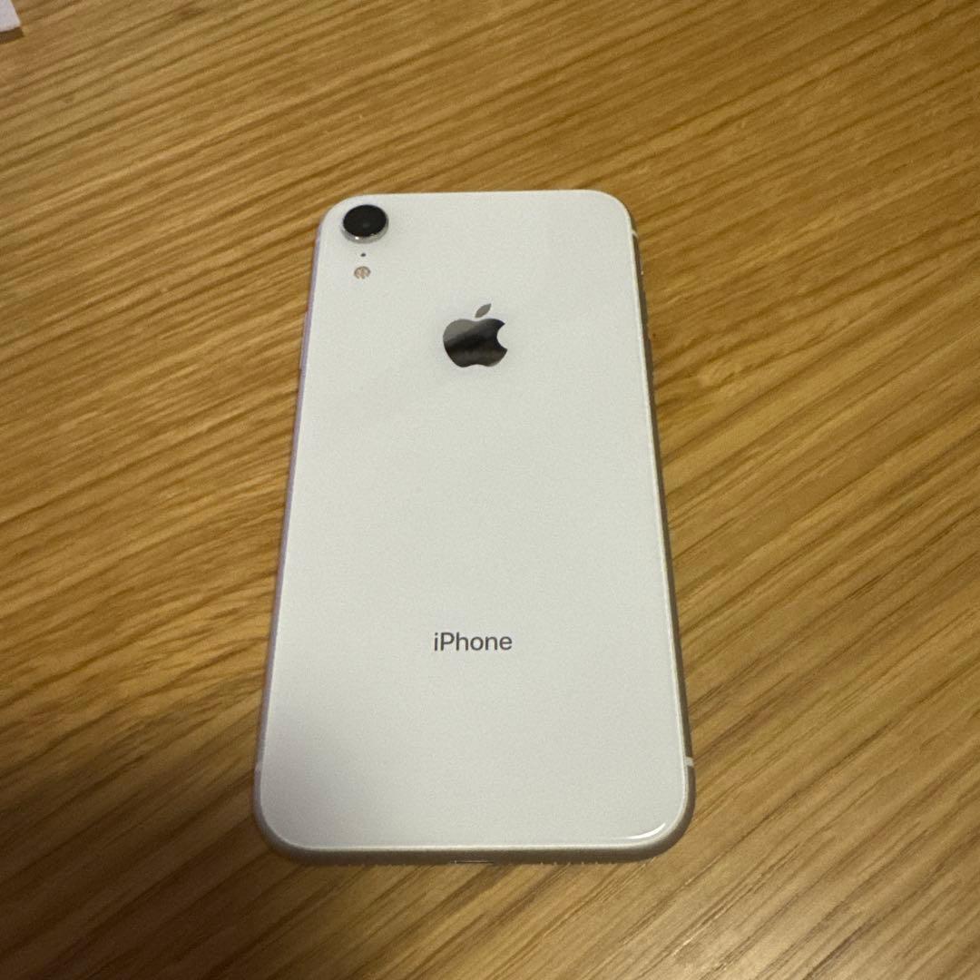 Apple iPhone XR ホワイト