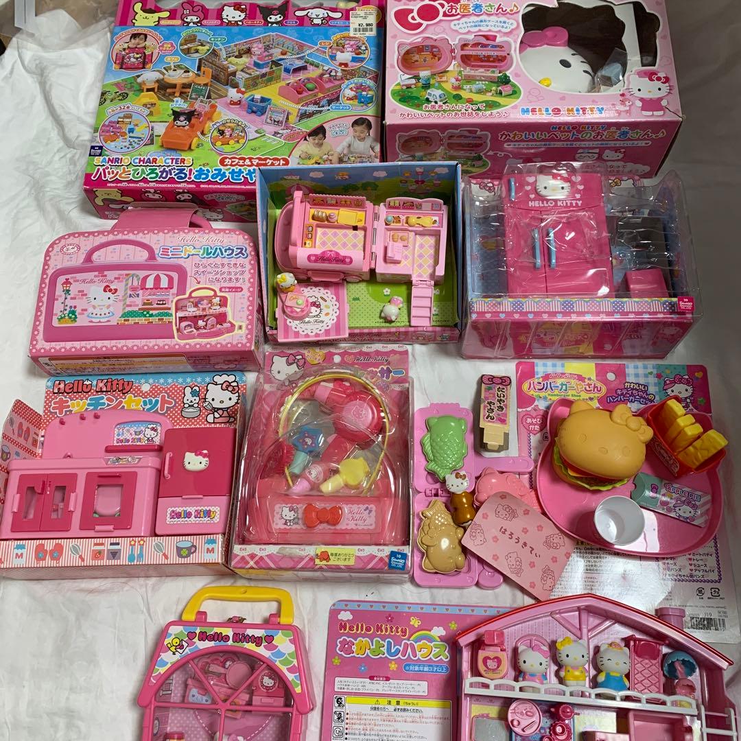 ハローキティおもちゃまとめ売り11点Aセット - メルカリ