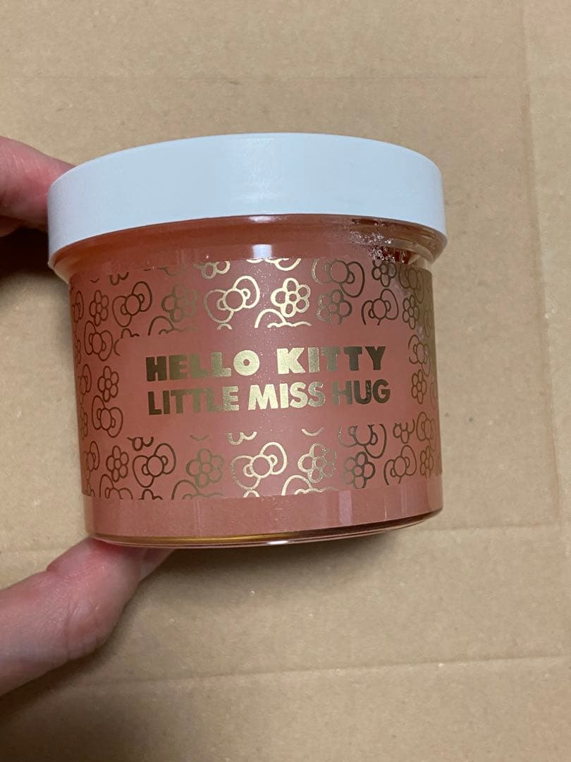 ラリン ハローキティ・リトルミスハグ ハンドクリーム&ボディージェル