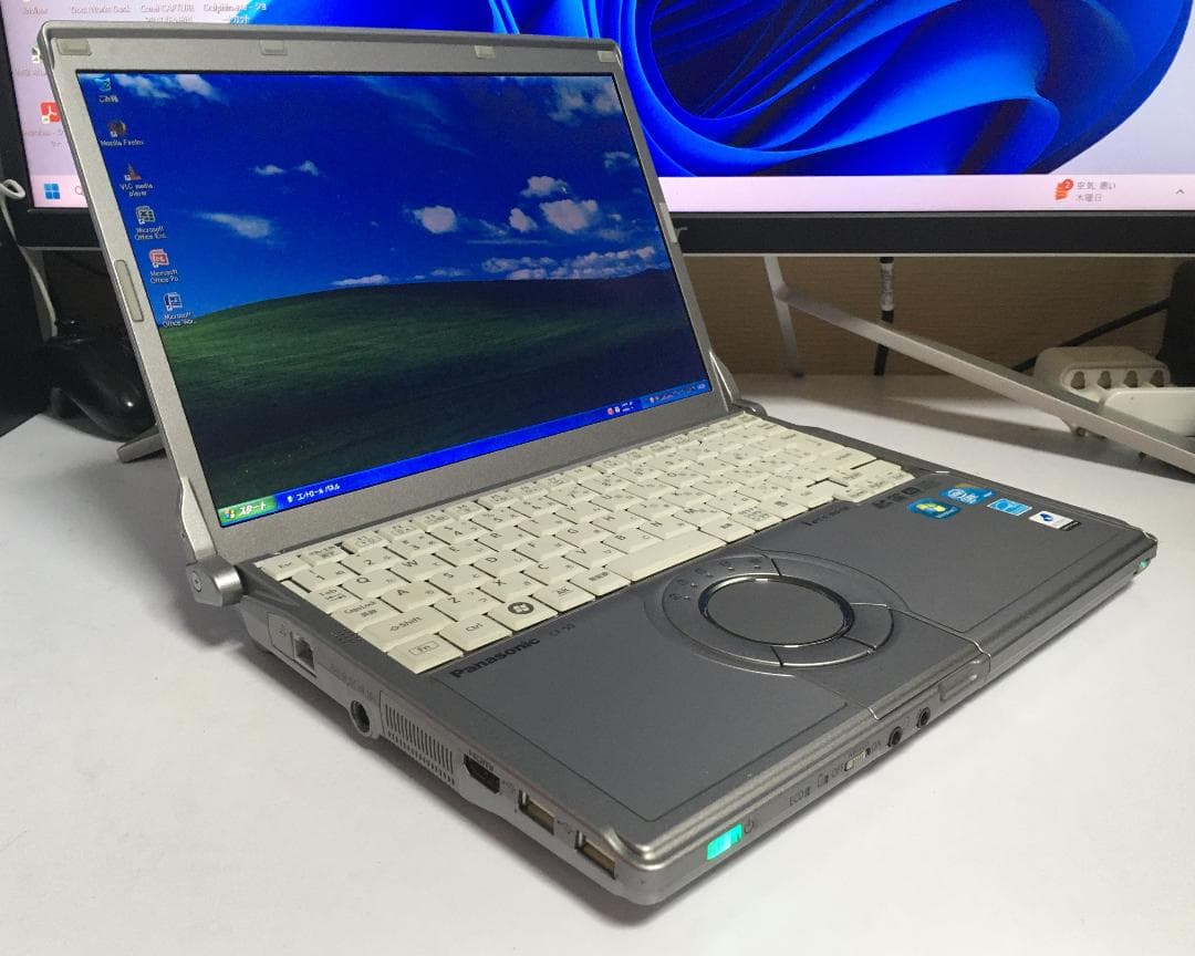 Let's note CF-S9KYFEDR WindowsXP ガンメタカラー - メルカリ