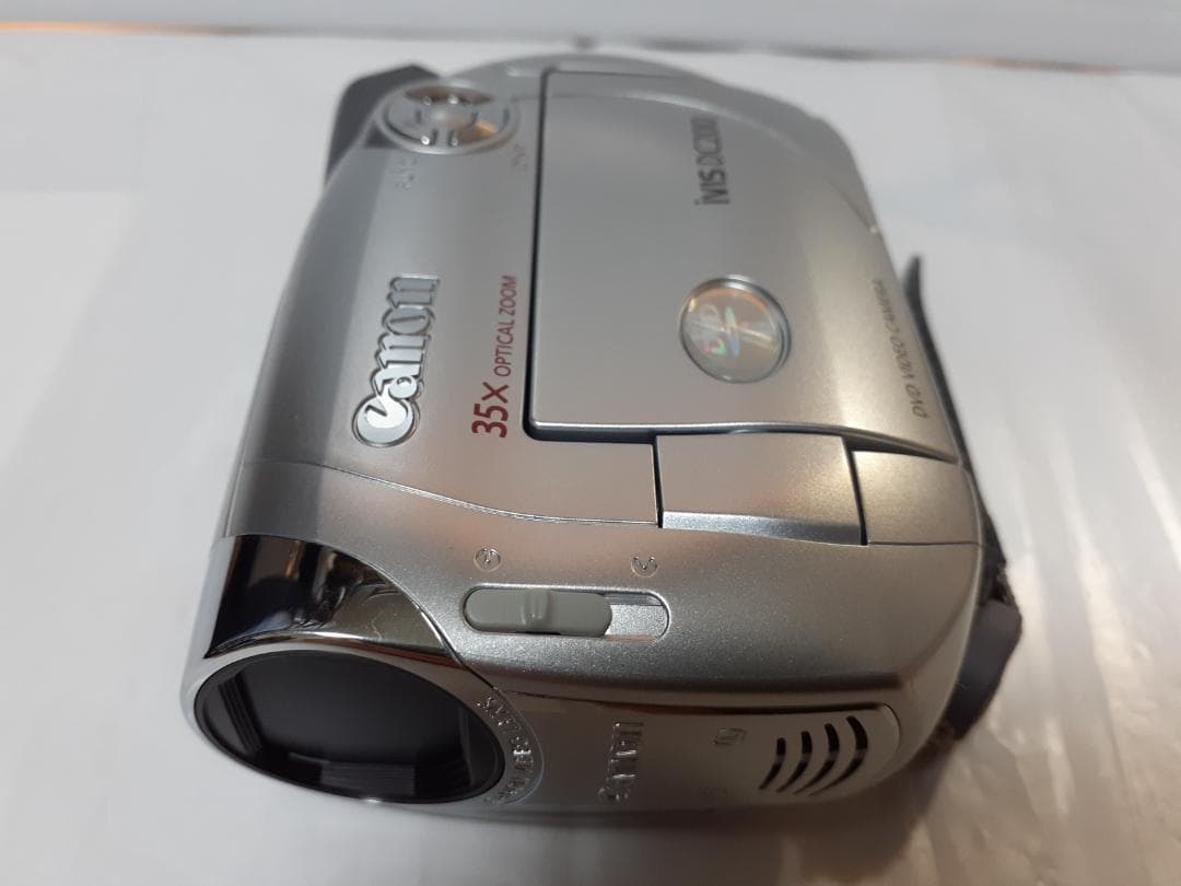 Canon iVIS DC200 DVDビデオカメラ - メルカリ