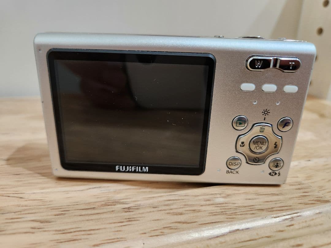 FUJIFILM FINEPIX Z5fd コンパクトデジタルカメラ ブラウ - メルカリ