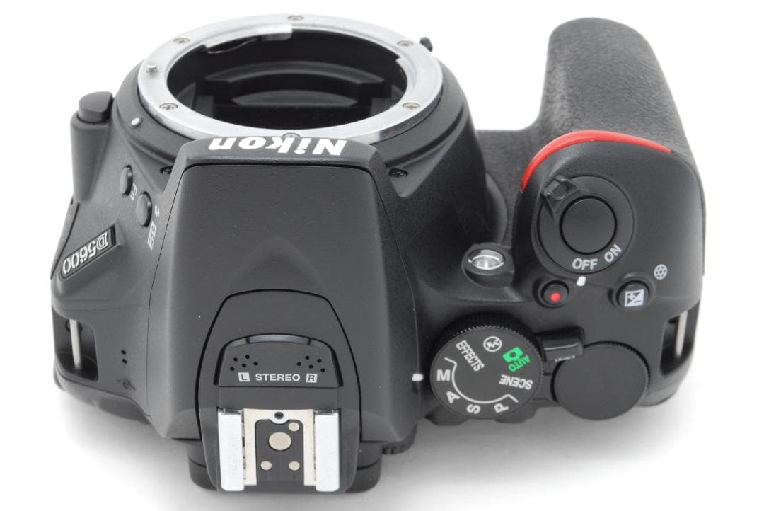 Nikon D5600 18-55mm VR 美品 SC3772 - メルカリ