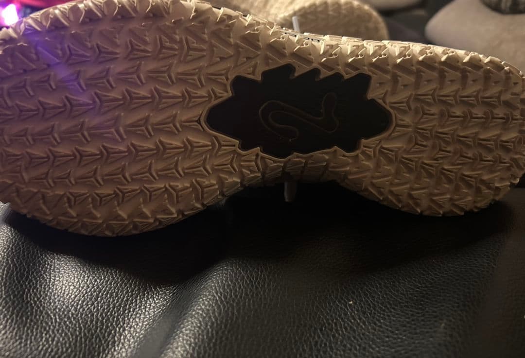 ジャ3　ココナッツミルク　28.5cm