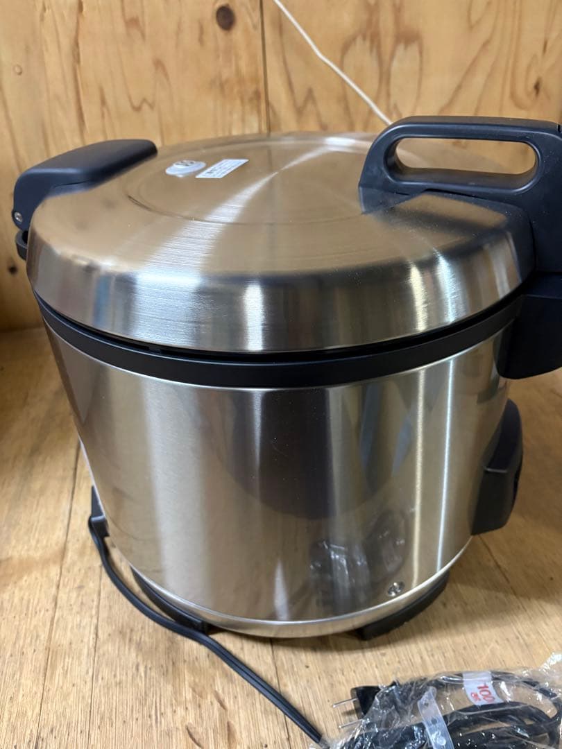 タイガー 業務用ジャー炊飯器JNO-A270 未使用　美品 2.7L 1.5升