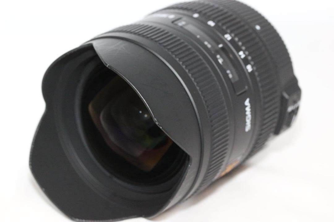 中古　SIGMA超広角ズーム 8-16mm F4.5-5.6 DC HSM