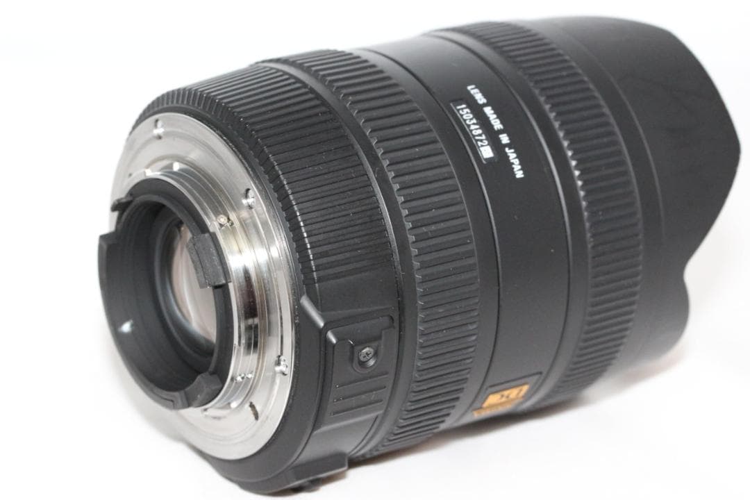中古　SIGMA超広角ズーム 8-16mm F4.5-5.6 DC HSM