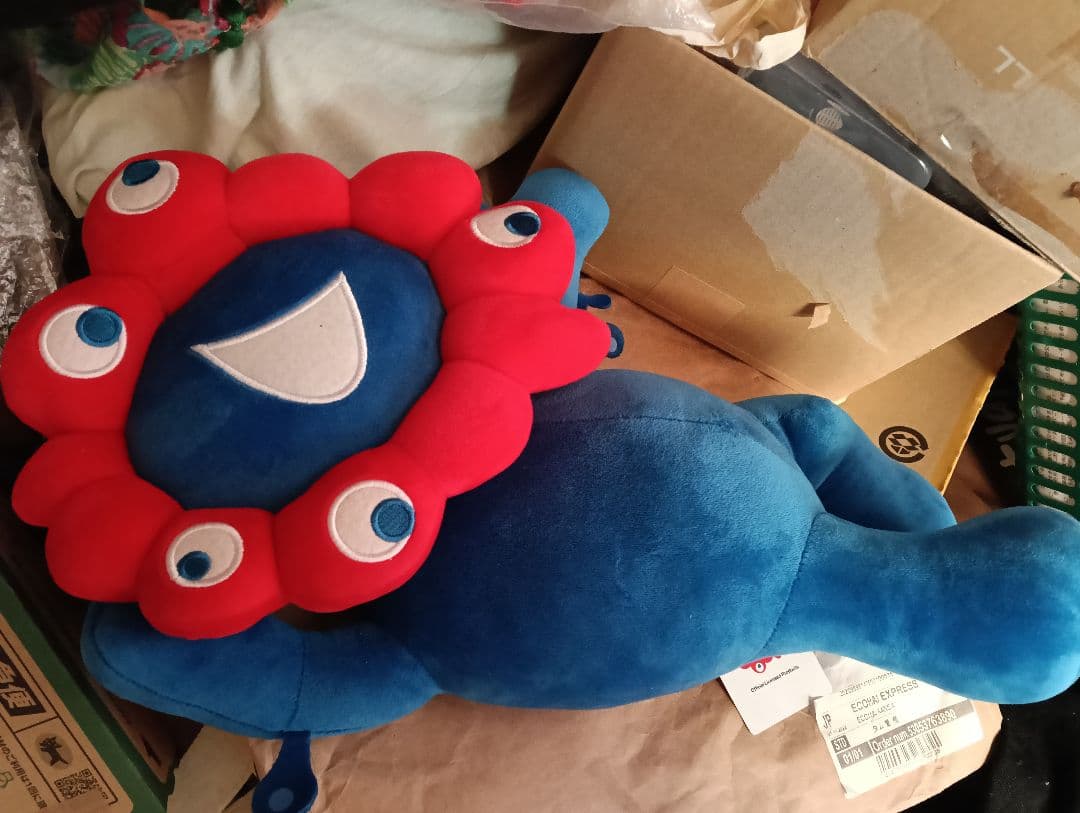 寝そべりミャクミャクぬいぐるみ 大阪関西万博 くじ 2等