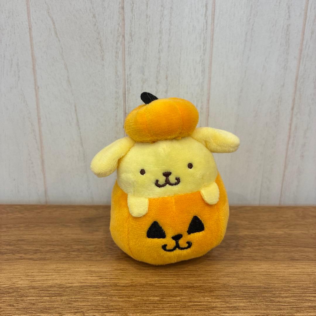 ポムポムプリンかぼちゃマスコット。サンリオ。ポムポムプリン