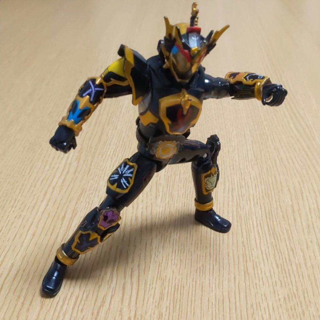 仮面ライダーシリーズ ✴ 2個 ✴ ゴースト 鎧武 〈おまけ付〉 - メルカリ