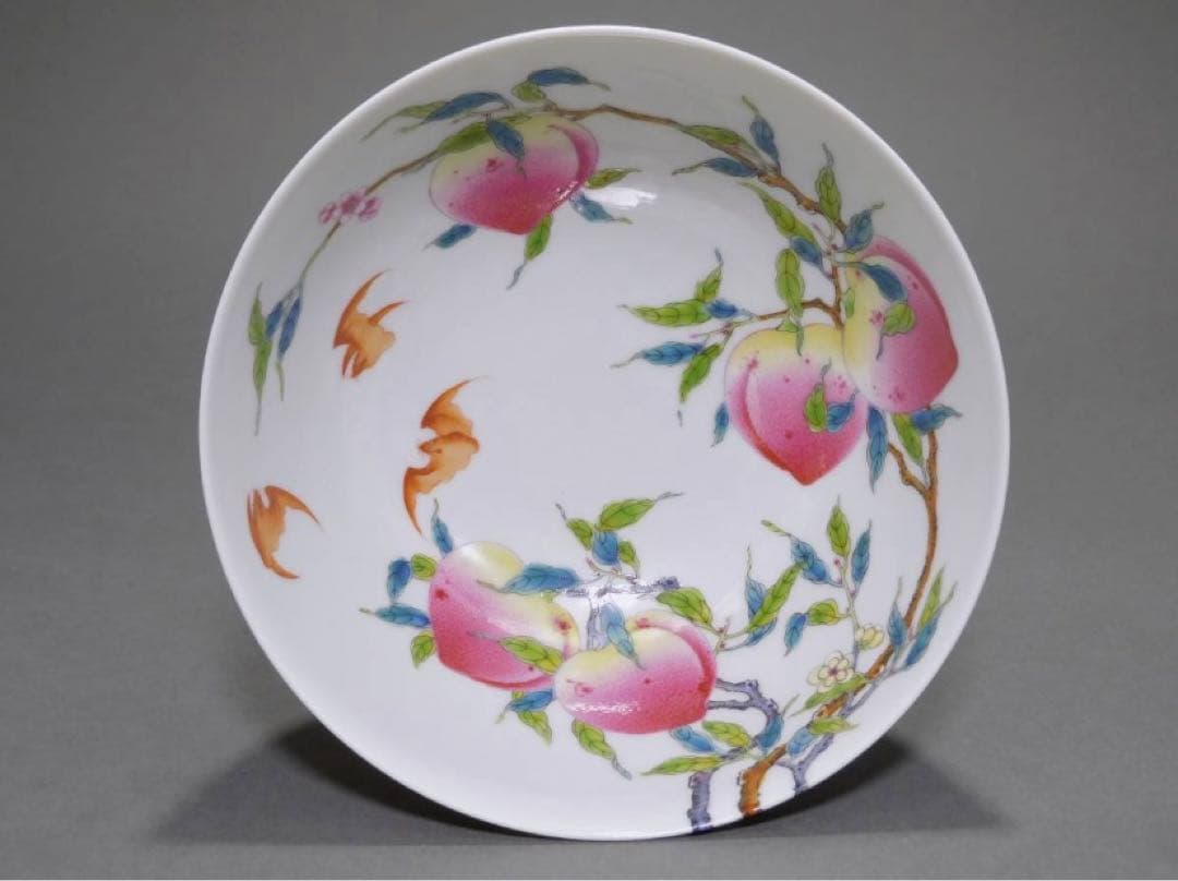 大清雍正年製 白釉粉彩福寿桃紋茶碗美品古董