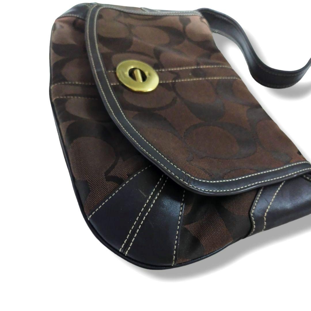 COACH ショルダーバッグ エルゴシグネチャーフラップ 11257 - メルカリ