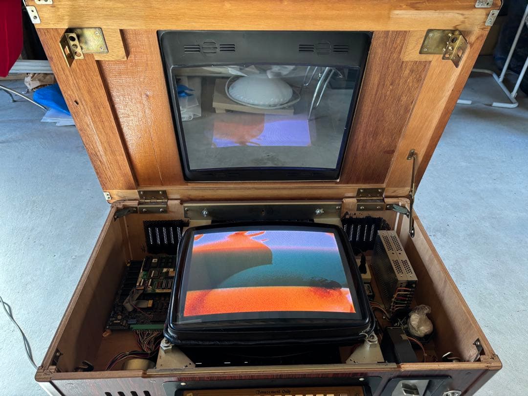 昭和レトロ喫茶店 卓上マージャンゲーム機 100円式 動作品 - メルカリ