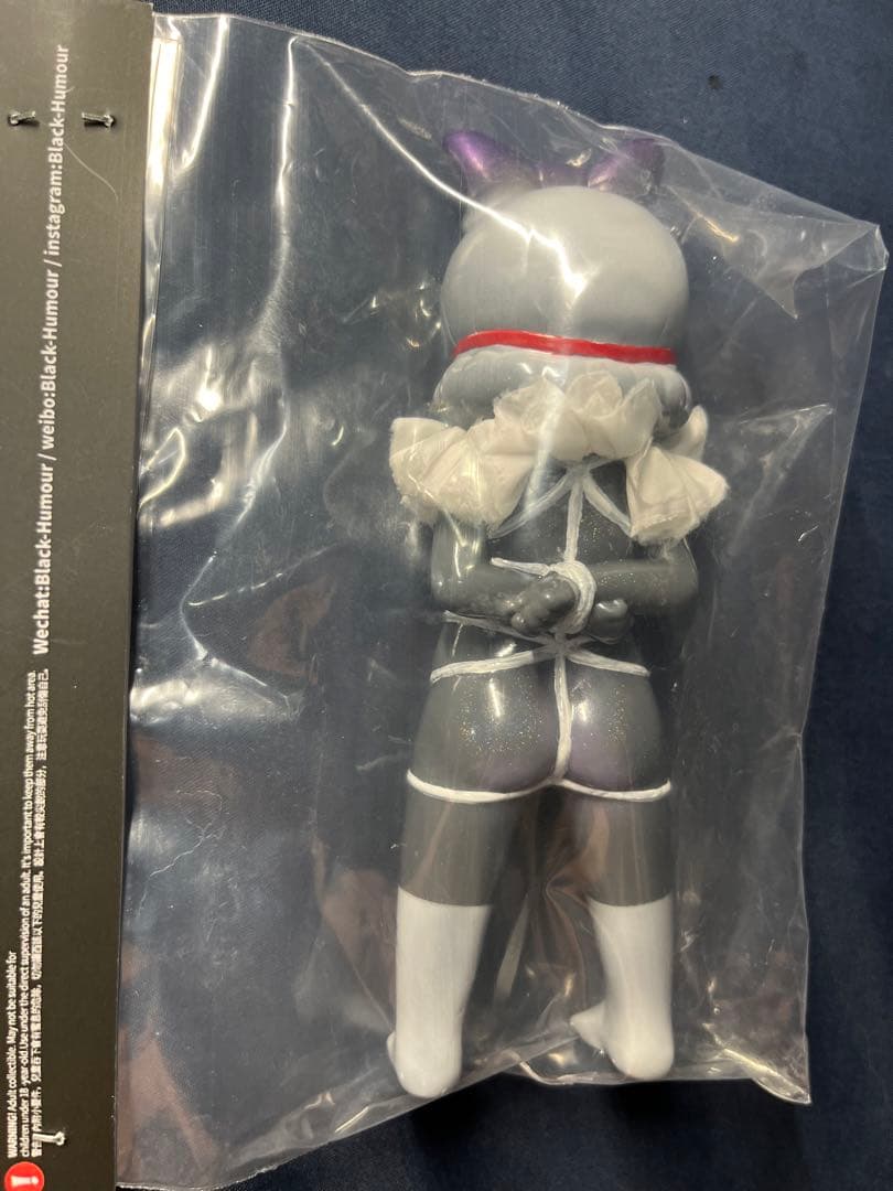 black humour ソフビ 人形 - メルカリ